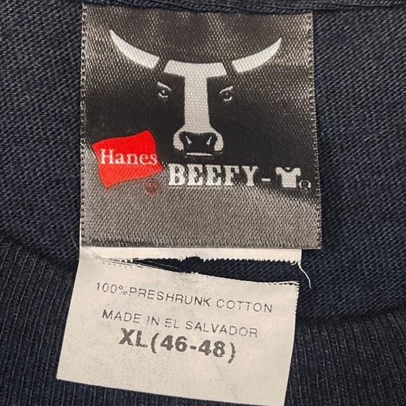 2006 Black Hills Sturgis rally t-shirt. Nice biker shirt with purple lighting. - Picture 4 of 4